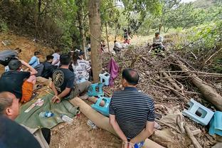 Tùy thuộc vào anh! Clay, nửa hiệp 8, 6&3, 4, 2, 14 điểm, toàn đội chỉ có 2 điểm.